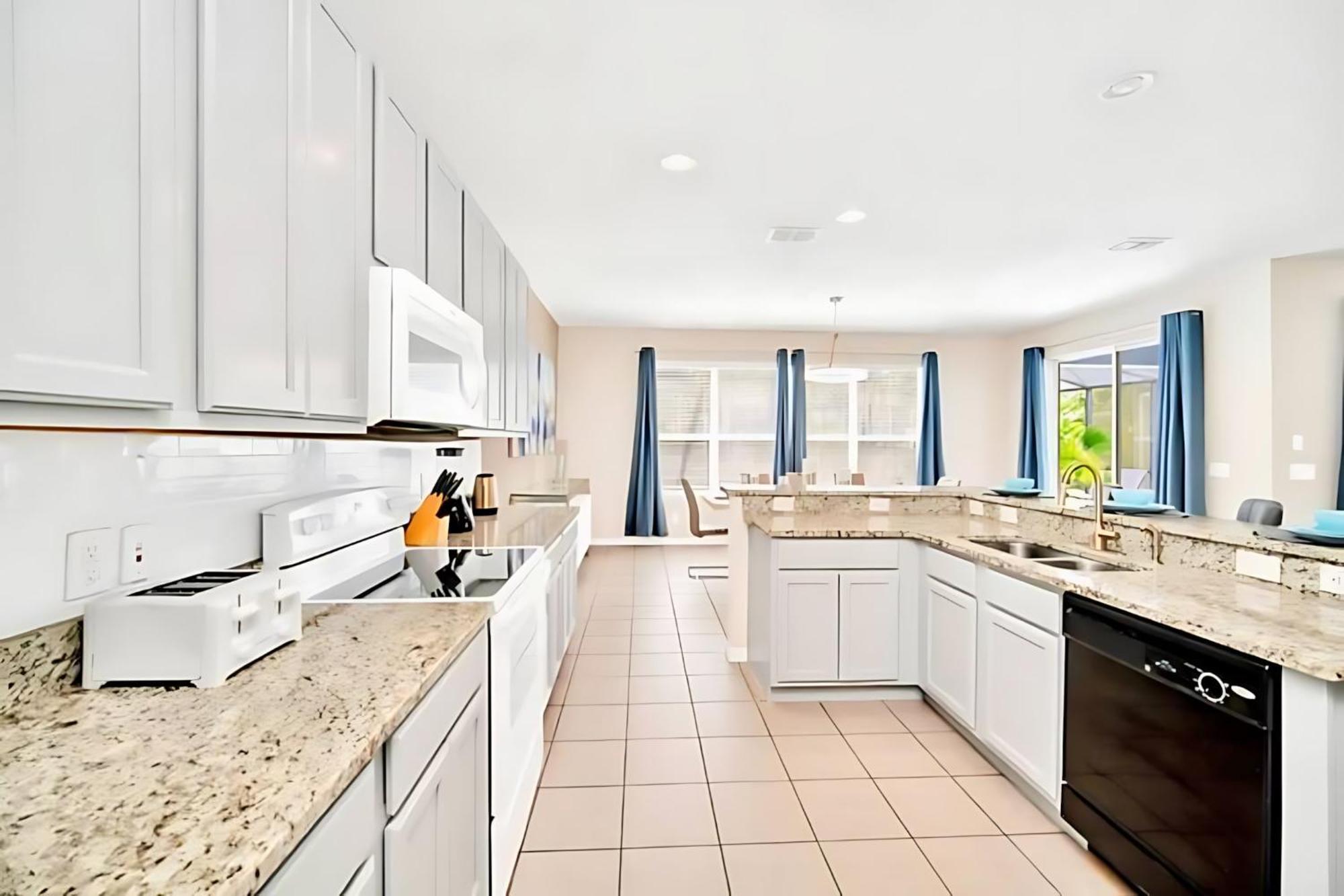 6Br Resort Home Near Disney - With Private Pool Hot Tub And Games Room Kissimmee Ngoại thất bức ảnh